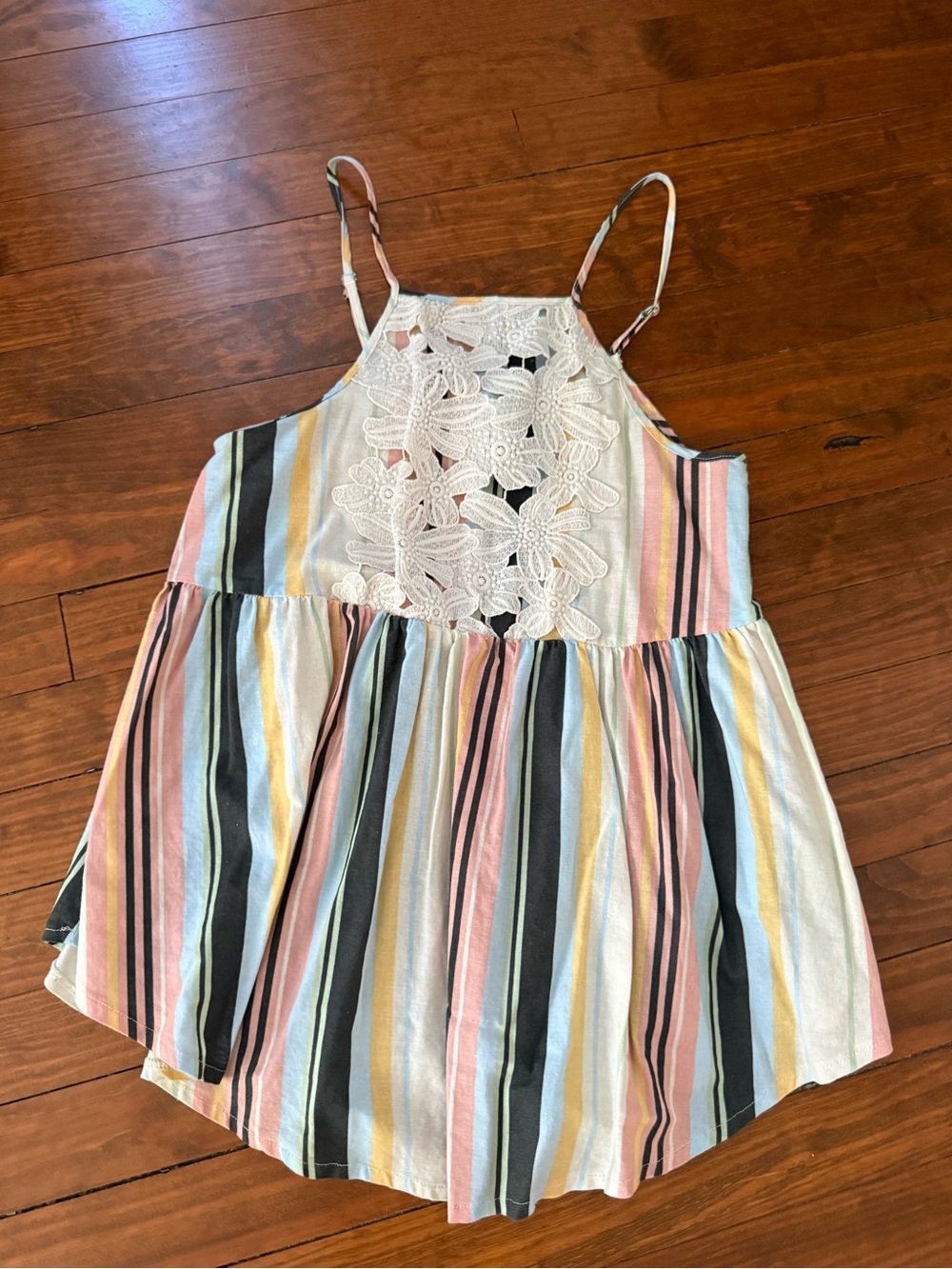 Women's Striped Lace-Accent Cami Tank Top - Multi